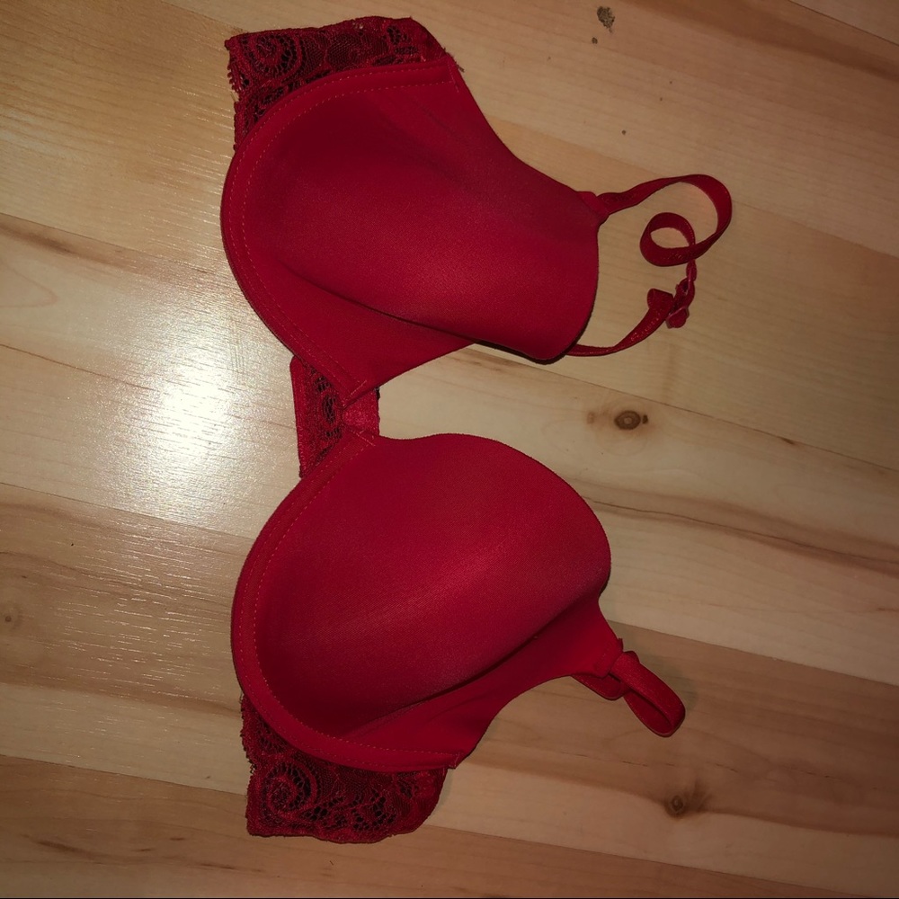 Red lace bra